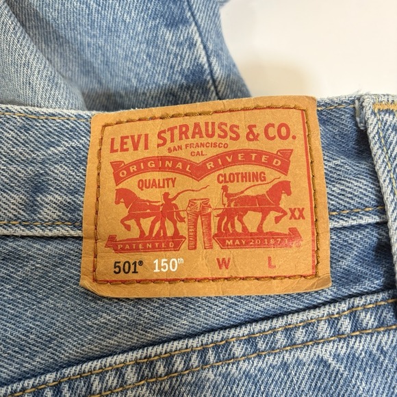 NWOT Levi's Womens 27x30 501 Limited Edition Jeans 150th Anniversary Heart Patch - Picture 4 of 11